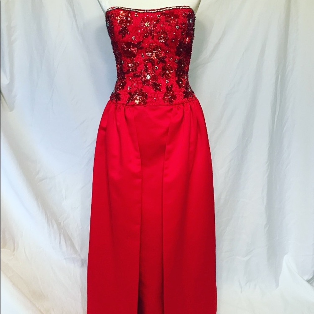 Sherri Hill SZ 2 PETITE Red Gown w/ overskirt